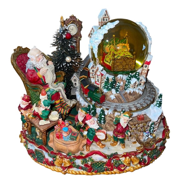 Grandeur Noel Christmas Musical Animated Water Globe Collectors Edition WORKS - Picture 5 of 15